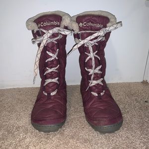 Columbia lace up snow-boots